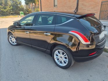 Lancia delta 2.0 multijet 165cv gold anno 2011