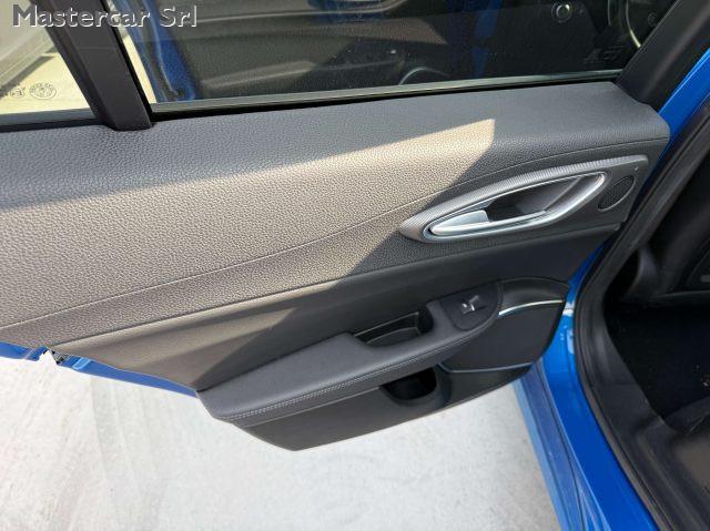 ALFA ROMEO Giulia Giulia 2.2 t Veloce Q4 210 cv auto GJ630VM