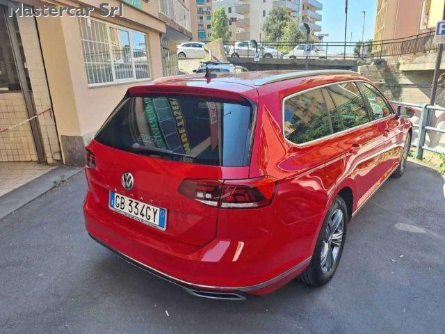 VOLKSWAGEN Passat Variant Passat VIII Variant 2.0 tdi Executive 150cv dsg -