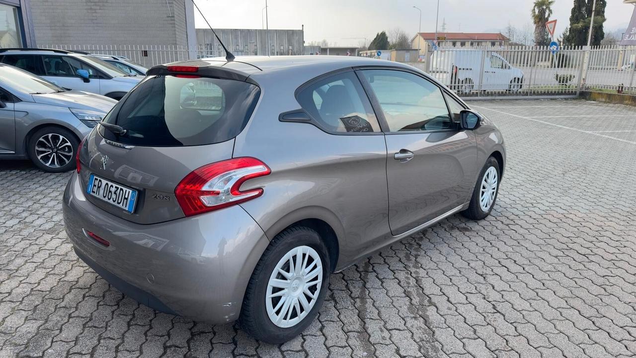 Peugeot 208 1.2 VTi 82 CV 3 porte Active