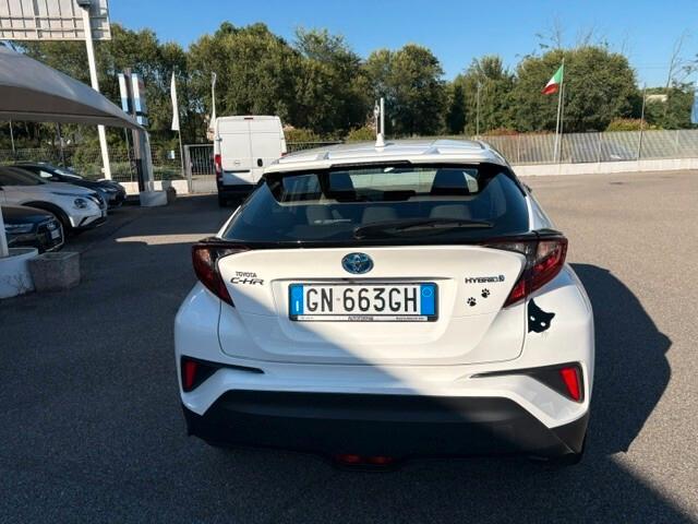 Toyota C-HR 1.8 Hybrid E-CVT Active