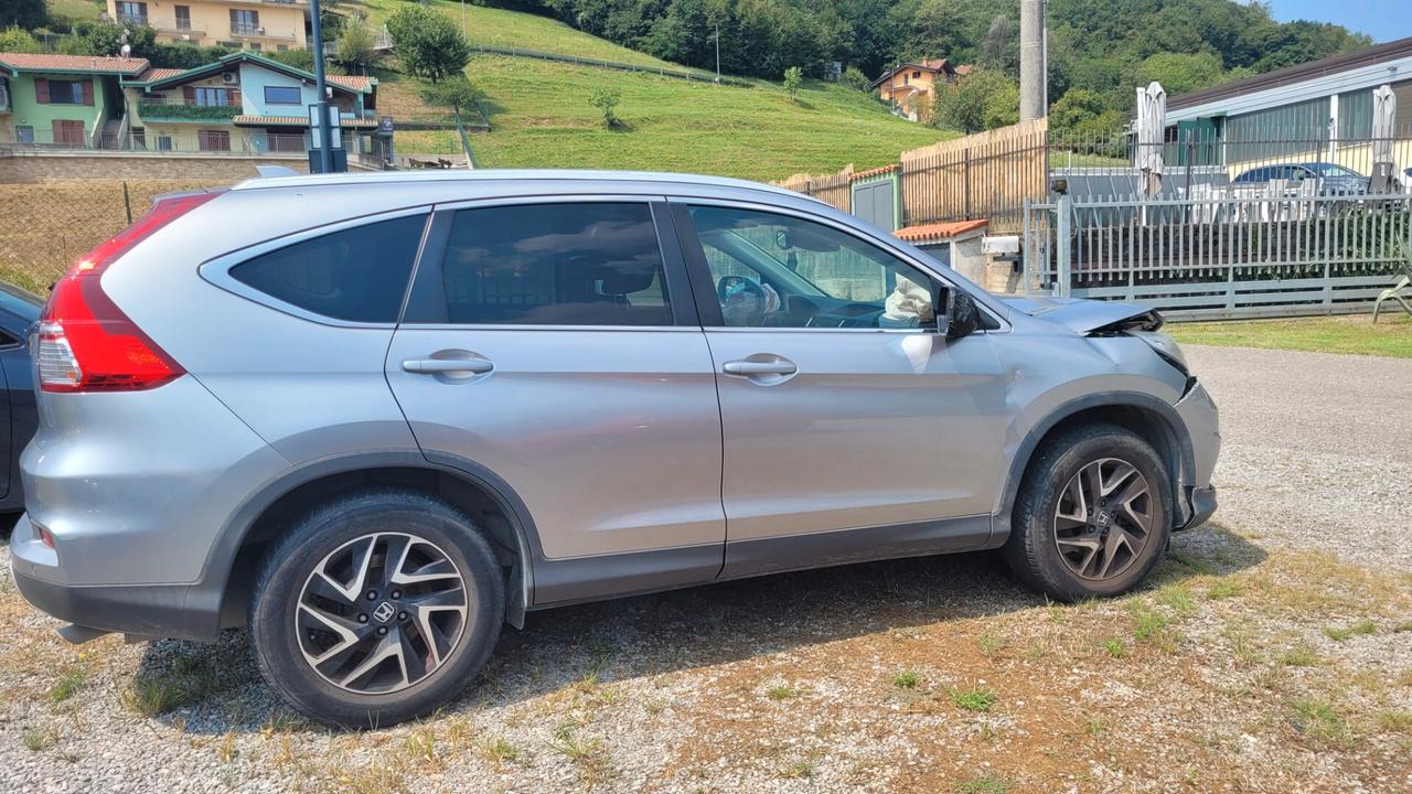 Honda CR-V 1.6 i-DTEC Elegance Navi ADAS 4WD
