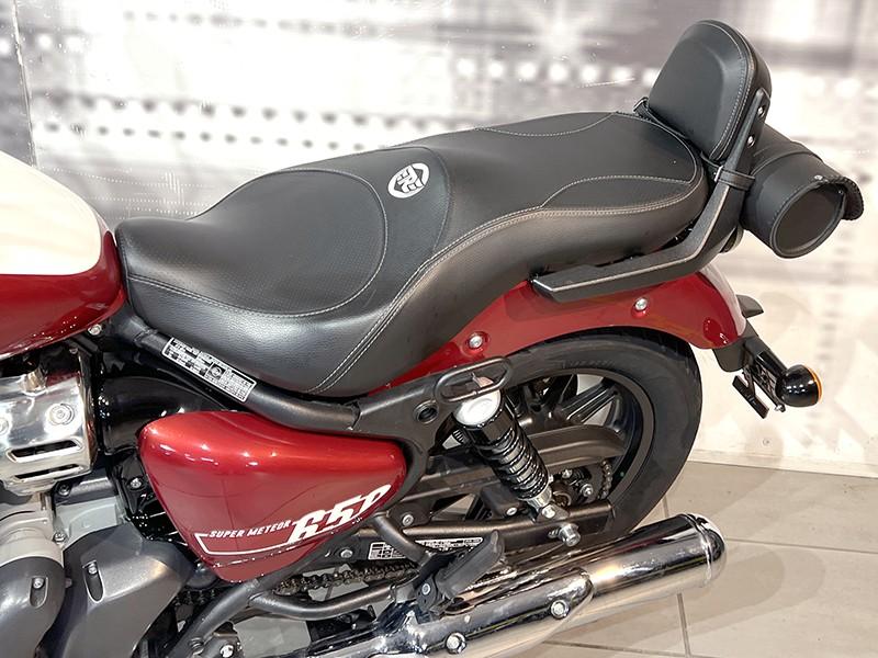 Royal Enfield Super Meteor 650