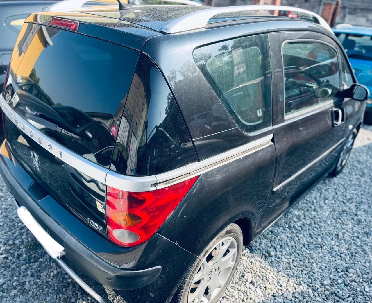 Peugeot 1007 1.4 HDi Sporty