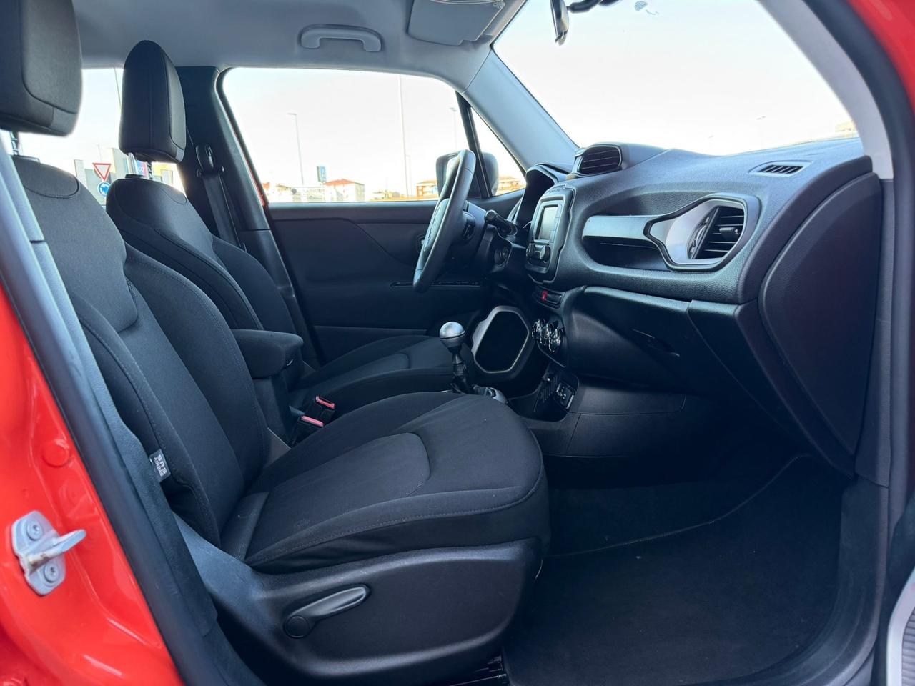 Jeep Renegade 1.6 E-TorQ EVO Sport