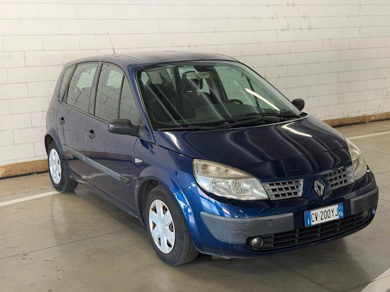 Renault Scenic Grand Scénic 1.6 16V Confort Dynamique
