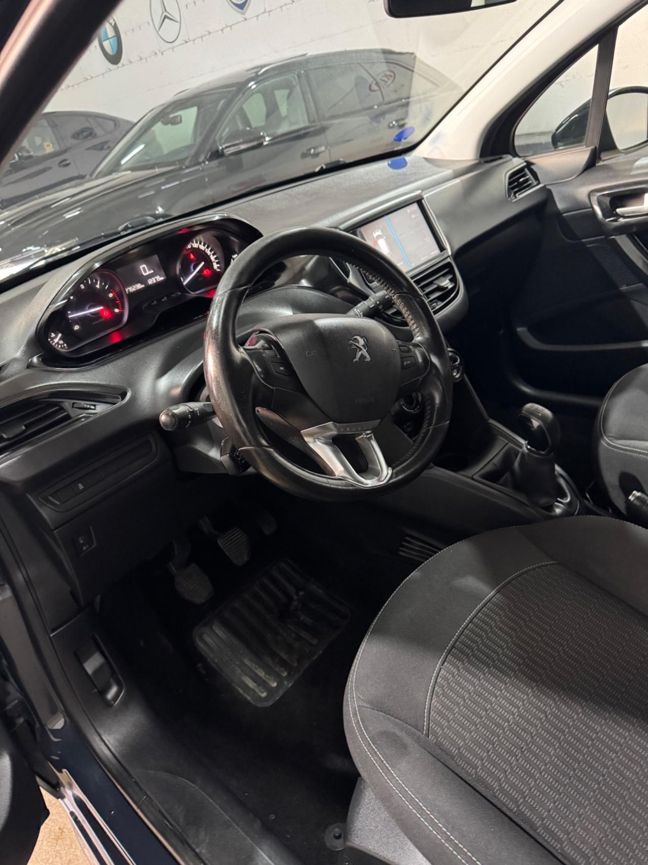 Peugeot 208 BlueHDi 75 5 porte Allure