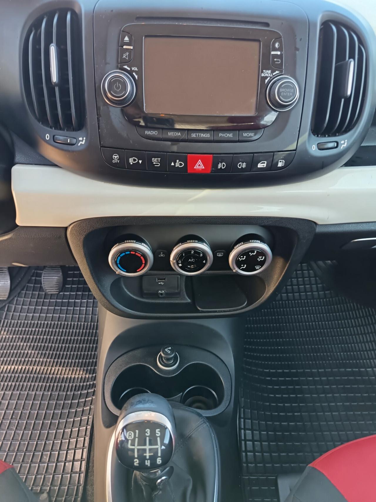 Fiat 500L 1.4 T-Jet 120 CV GPL Lounge con SERBATOIO GPL REVISIONATO