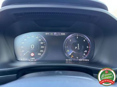 VOLVO XC40 D4 AWD Geartronic R-design