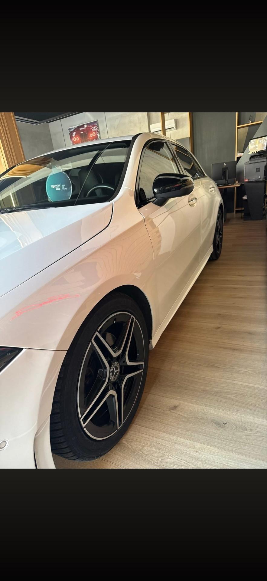 Mercedes-benz A 180 d Automatic Premium