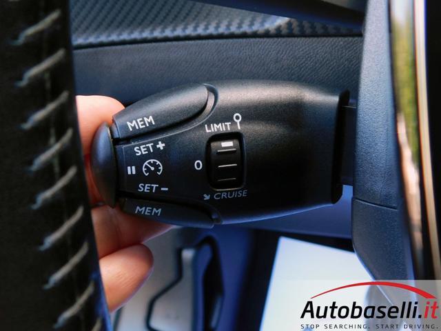 PEUGEOT 2008 1.2 PURETECH s&s 100CV ALLURE PACK