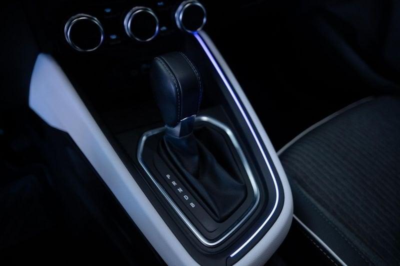 Renault Clio 1.6 E-Tech full hybrid Techno 145cv auto