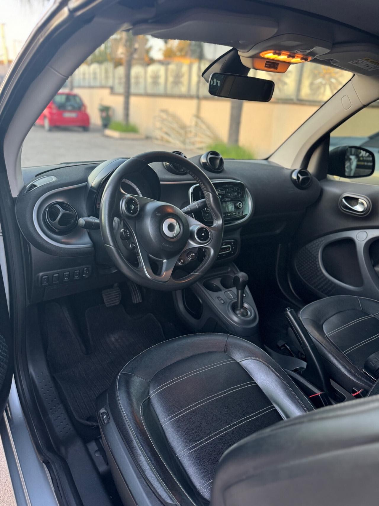 Smart ForTwo 70 1.0 twinamic cabrio Prime