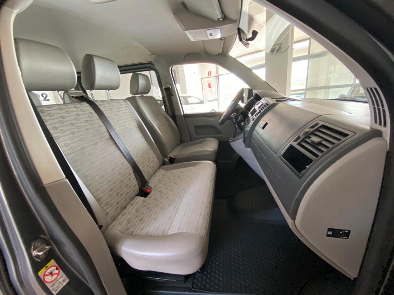 Volkswagen Transporter 2.0 TDI 102CV Kombi 9 POSTI EURO 5A