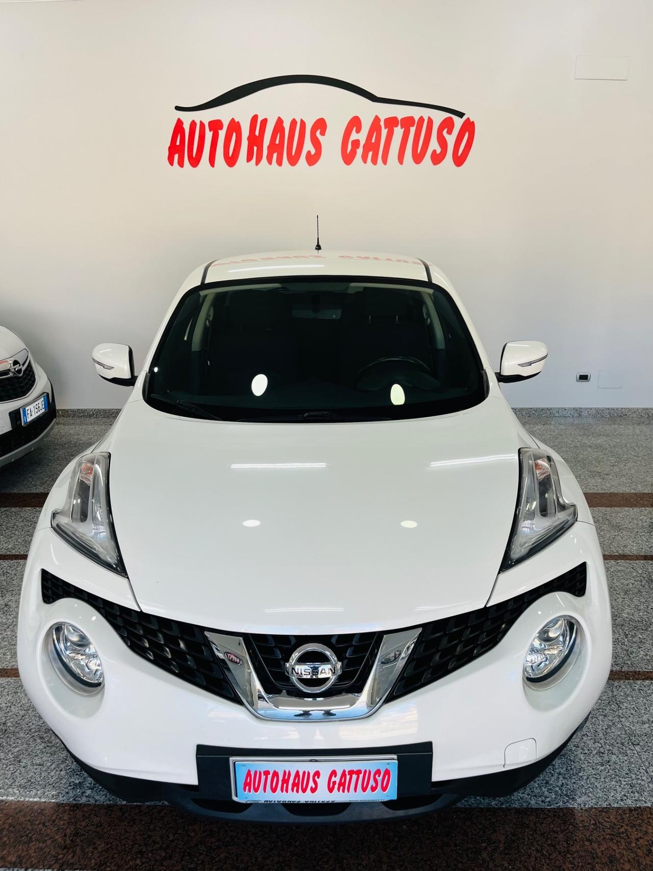 Nissan Juke 1.5 dCi Tekna 110cv anno 2015 italiana