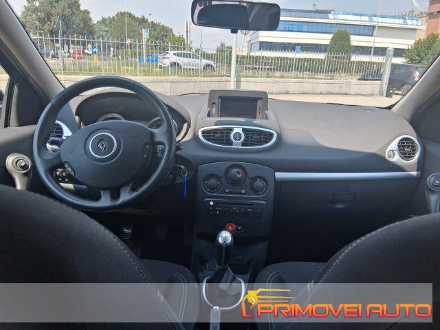 RENAULT Clio 1.2 16V 5 porte Dynamique