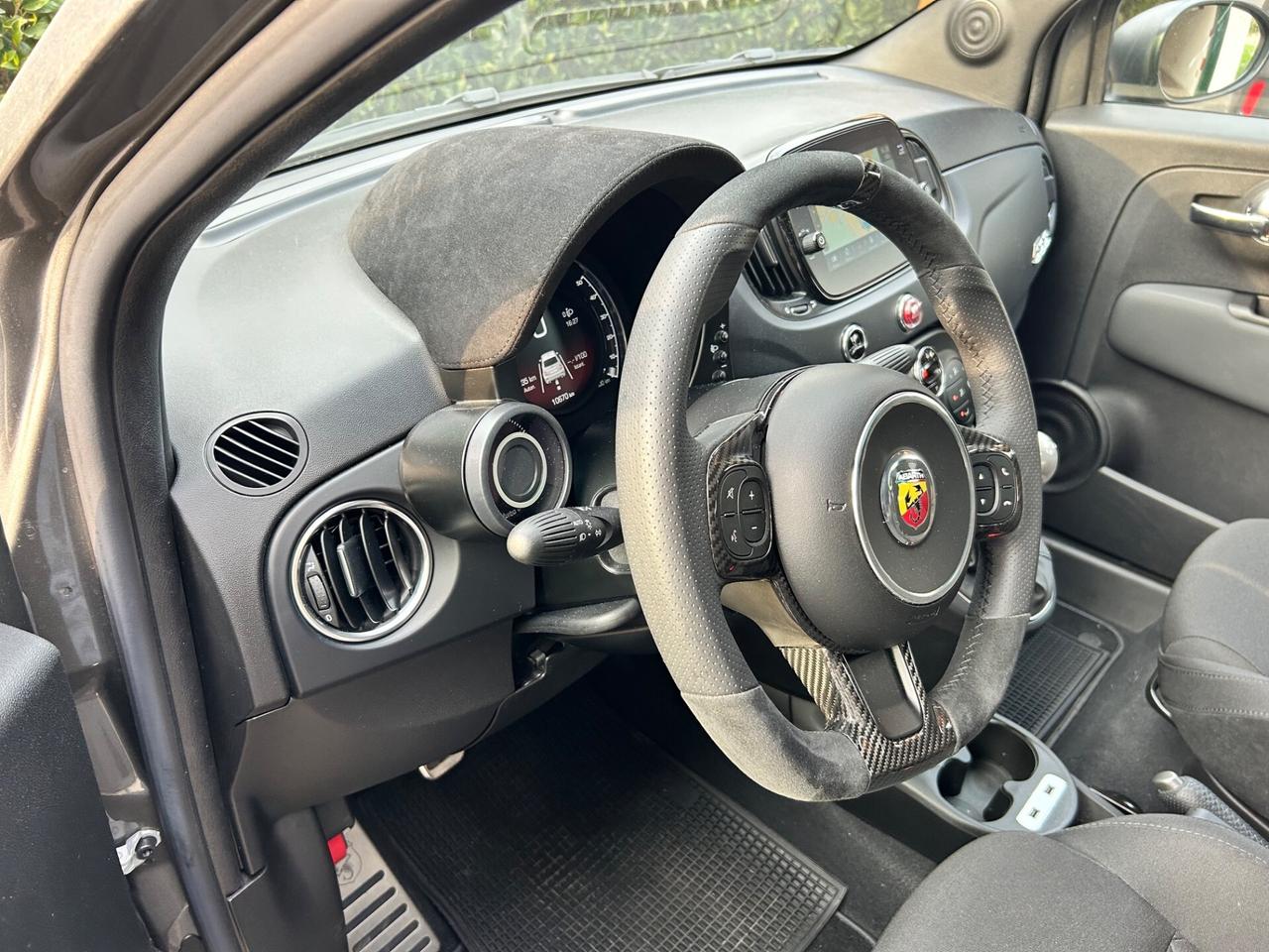 Abarth 695 180CV 2024 – 10.000 KM - RECORD MONZA - PARI AL NUOVO