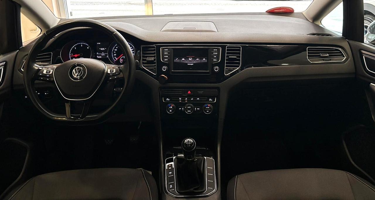 Volkswagen Golf 1.6 TDI 110CV *PARI AL NUOVO*