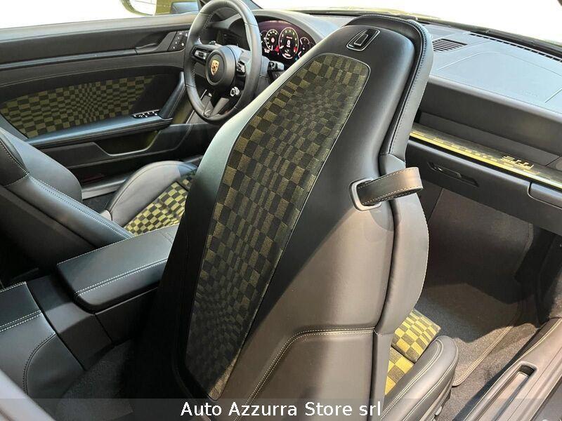 Porsche 911 911 Cabrio 3.6 Spirit 70 *BURMESTER, INNO, 360°, LIFT*