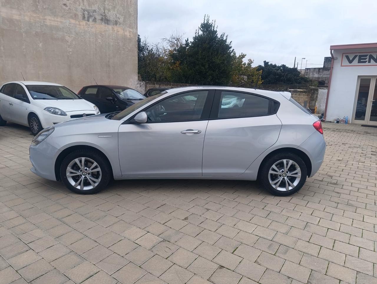 Alfa Romeo Giulietta 1.6 JTDm 120 CV - anno 2016