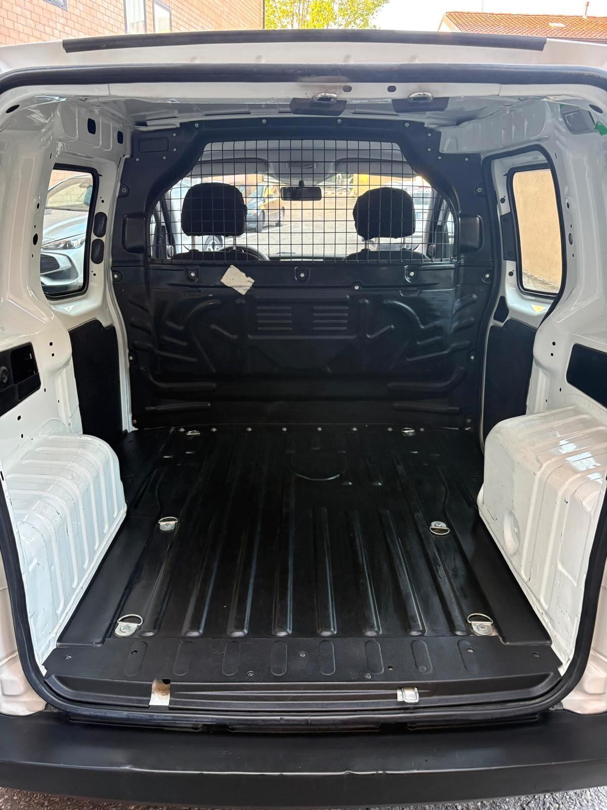 Fiat Fiorino 1.3 MJT 95CV Cargo Adventure