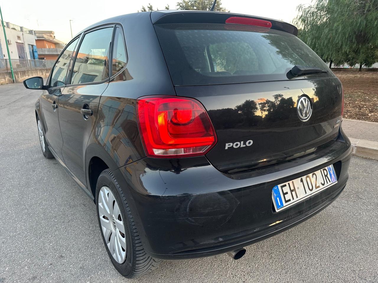 Volkswagen POLO 1.6 DIESEL 2011 - BASSI CONSUMI