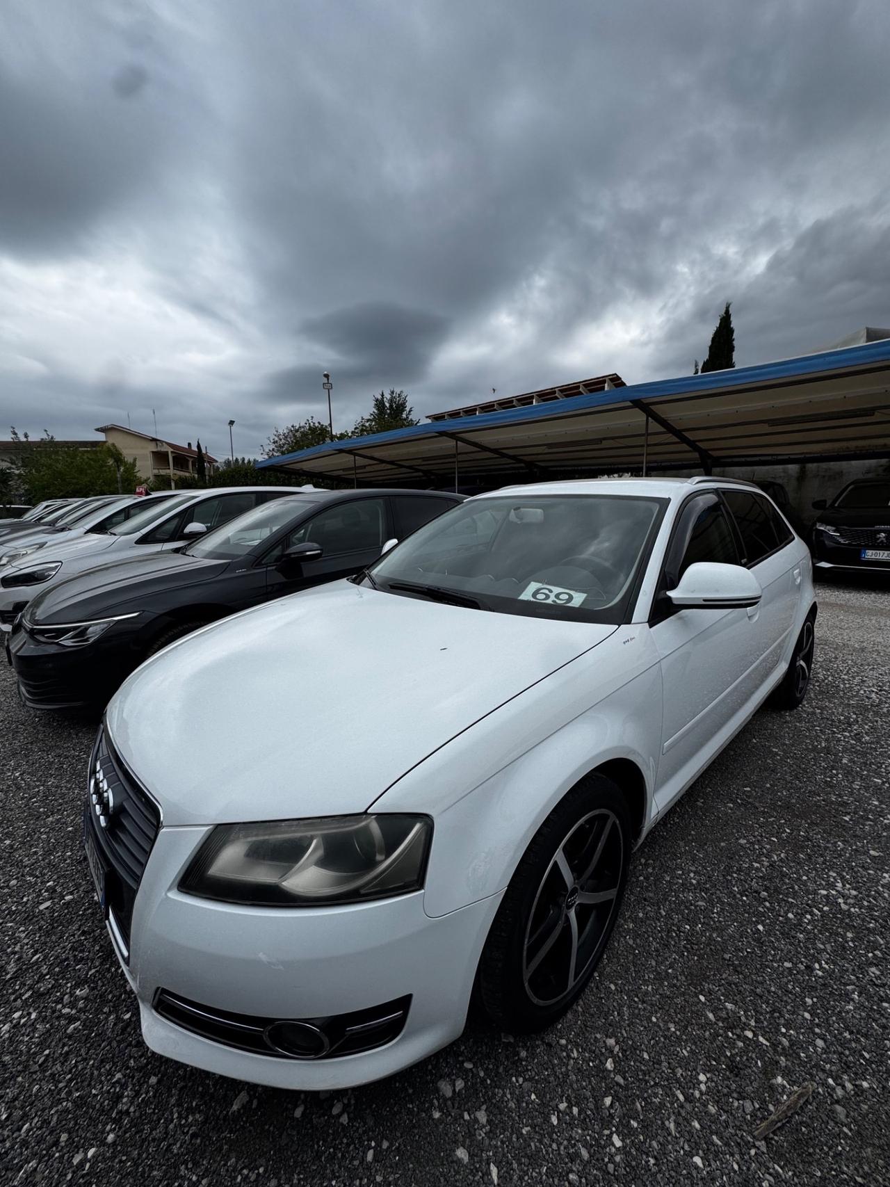 Audi A3 SPB 1.6 TDI 90 CV CR S-Line