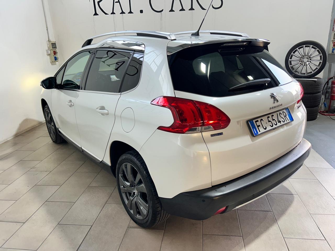 Peugeot 2008 BlueHDi 120 S&S Allure