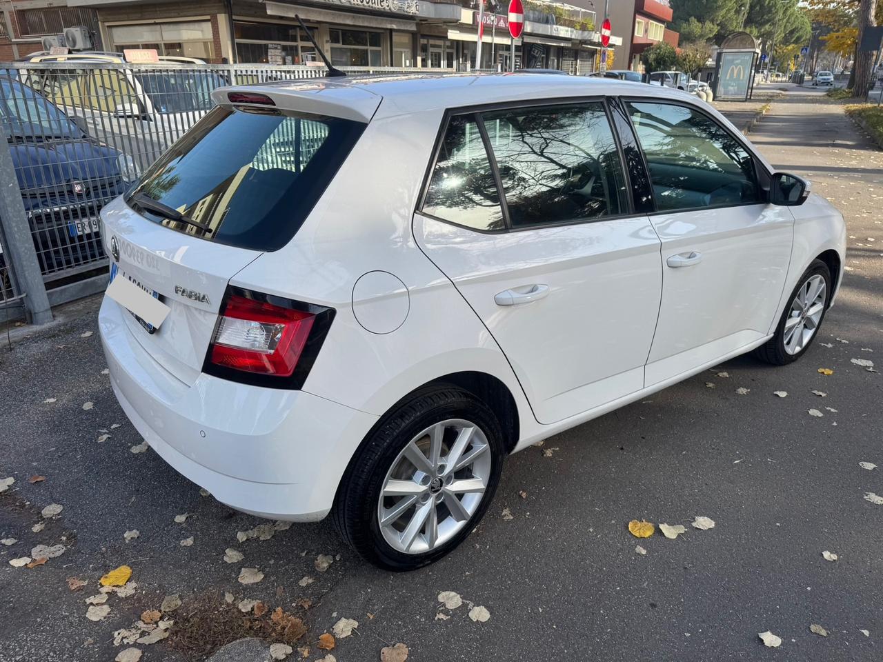 Skoda Fabia 1.4 TDI 75 CV neopaten garanzia 12 mesi