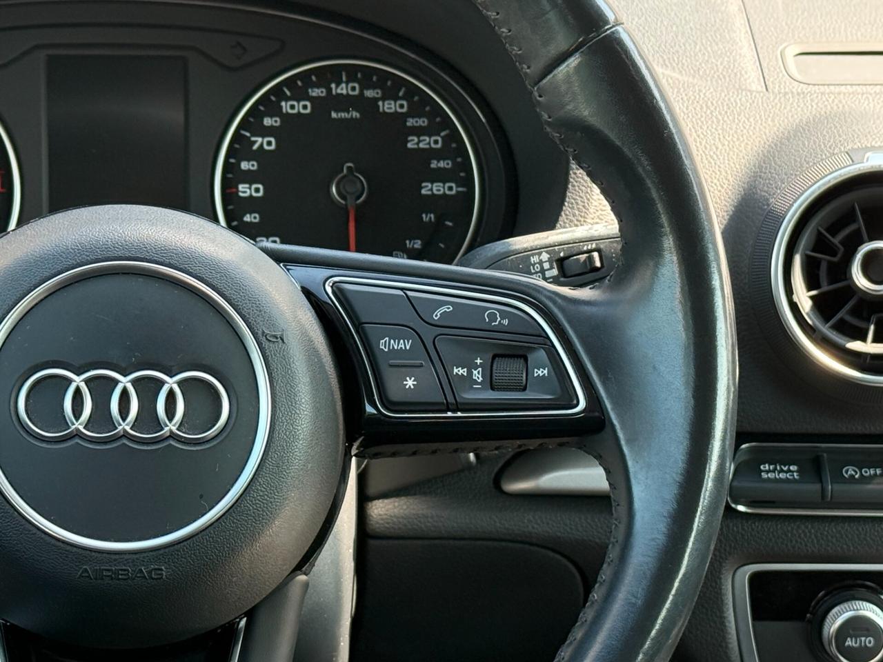 Audi A3 Sedan 1.6 TDI 116 CV Business