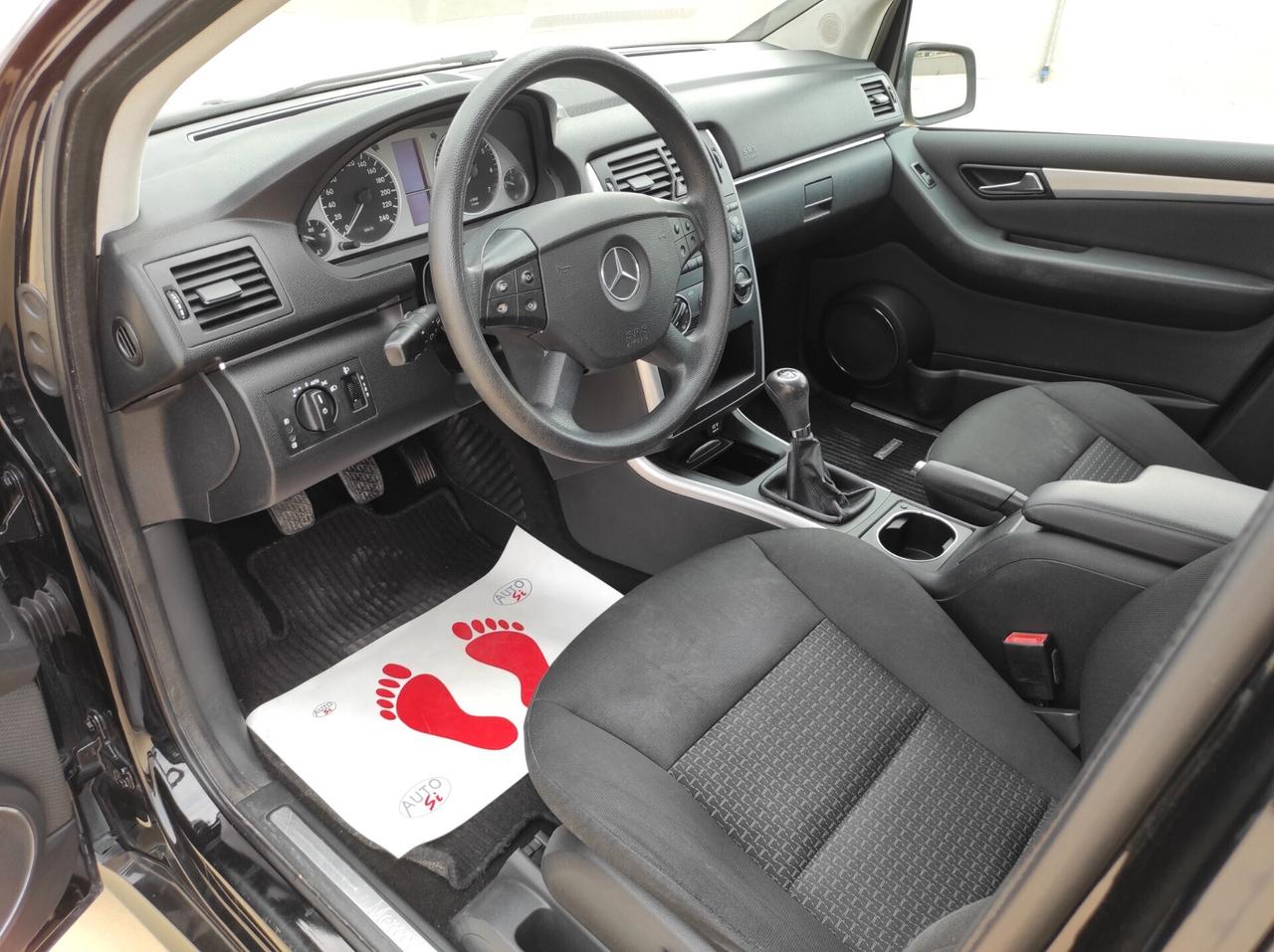 Mercedes-benz B 180 - 2.0 Benz/Metano - 116cv