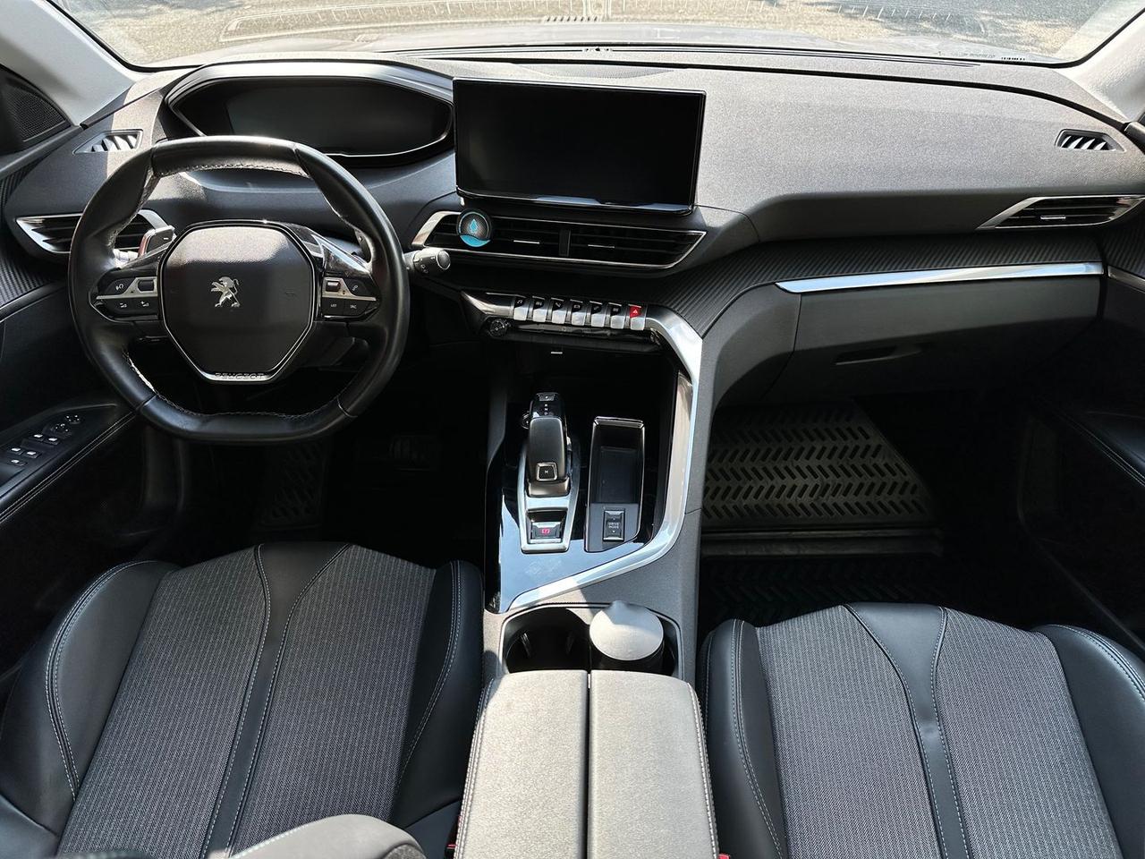 Peugeot 3008 Allure Pack 1.5 Blue HDI 130 #6917