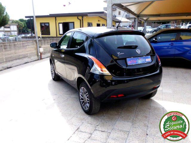 LANCIA Ypsilon 0.9 TwinAir 85 CV 5 porte Metano Ecochic Elle