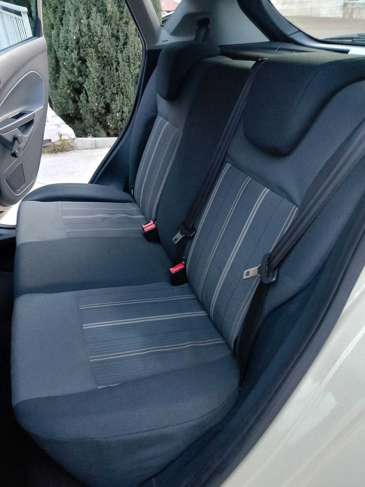 Ford Fiesta 1.4 TDCi 5p. Ghia