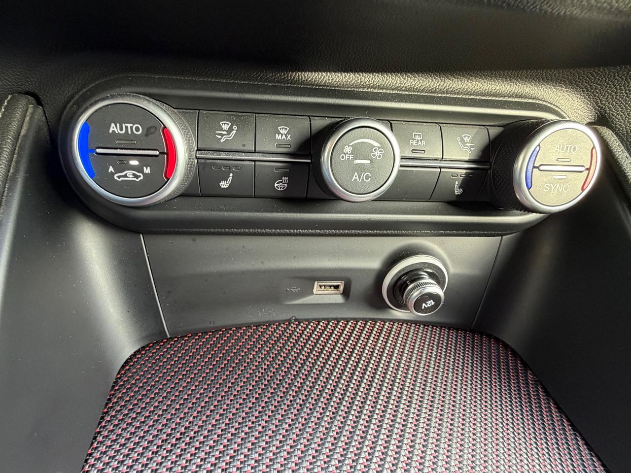 Alfa Romeo Stelvio 2.2 160 CV COMPETIZIONE