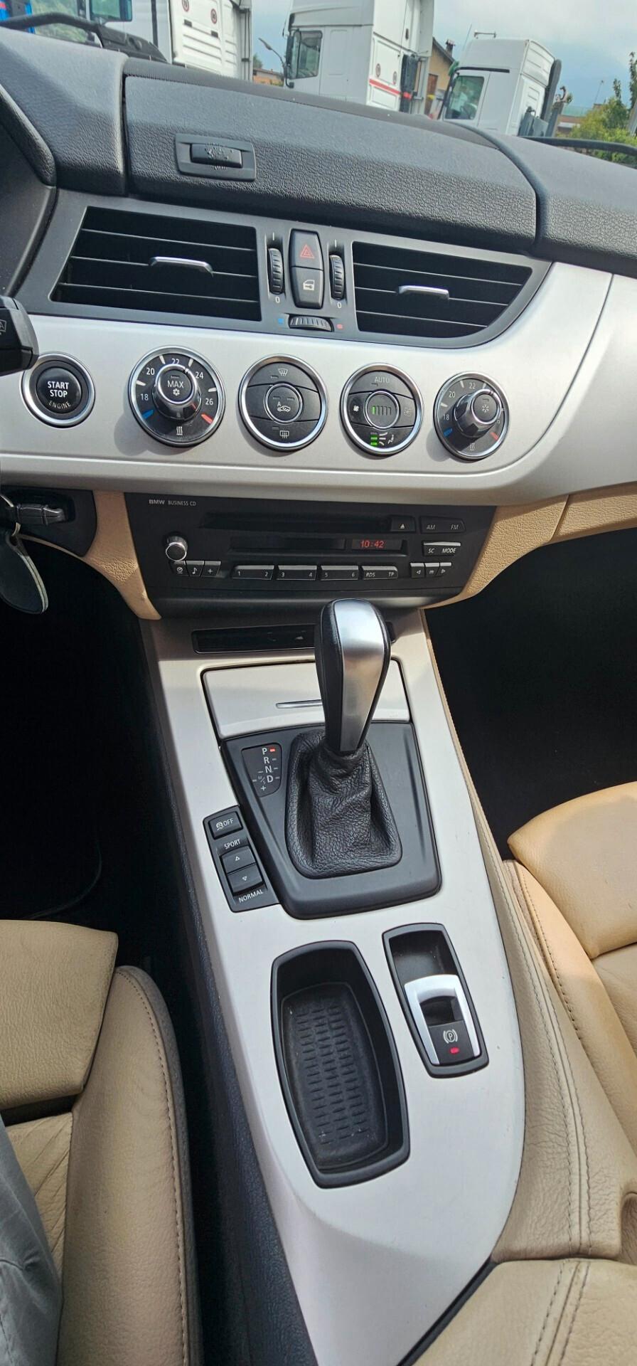 Bmw Z4 sDrive23i Advantage hard top cabrio