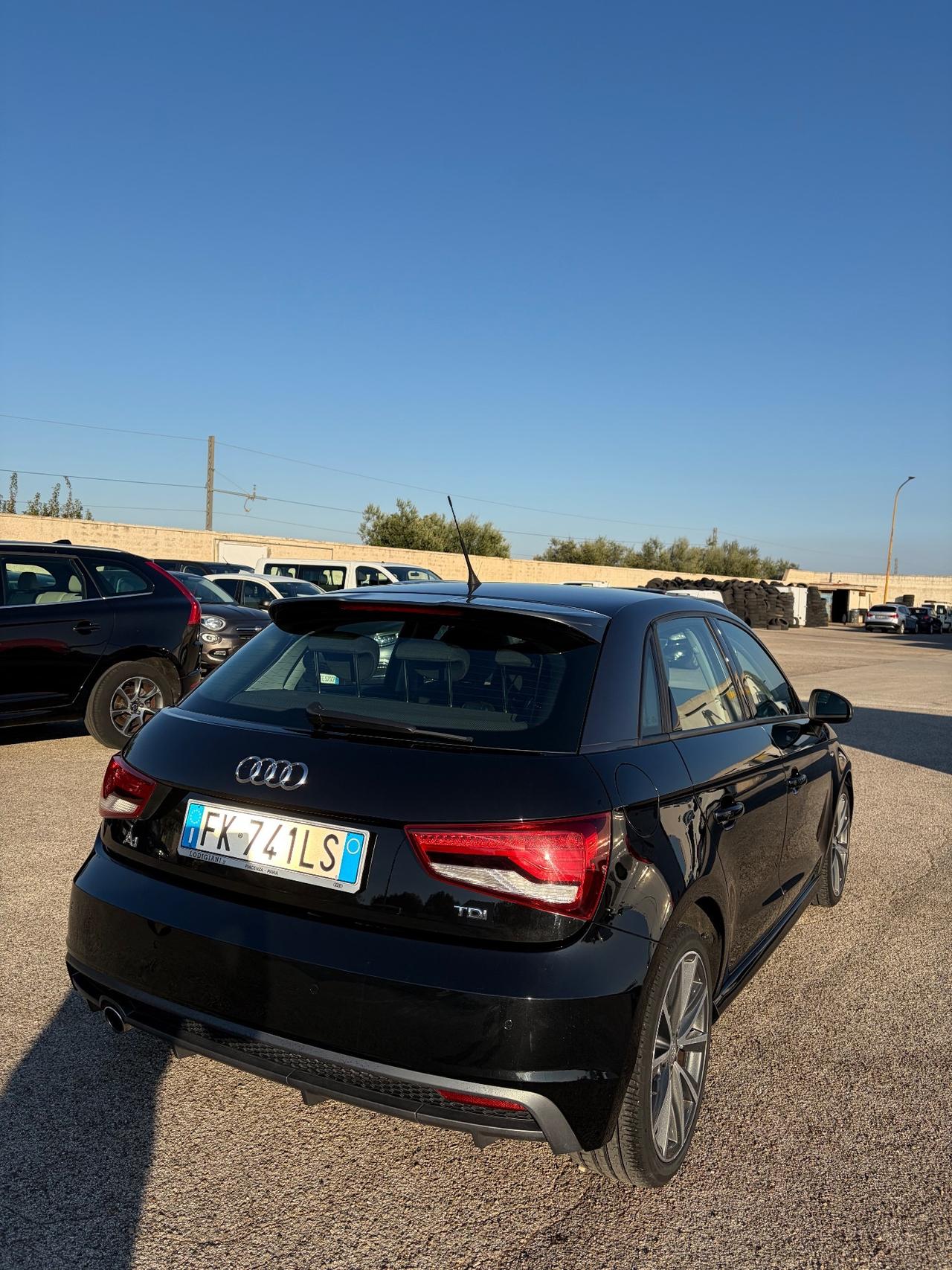 Audi A1 1.6 TDI 116 CV S tronic Metal plus