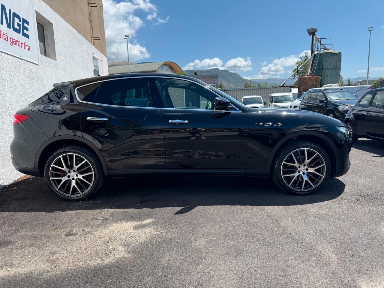 Maserati Levante V6 Diesel 275 CV AWD