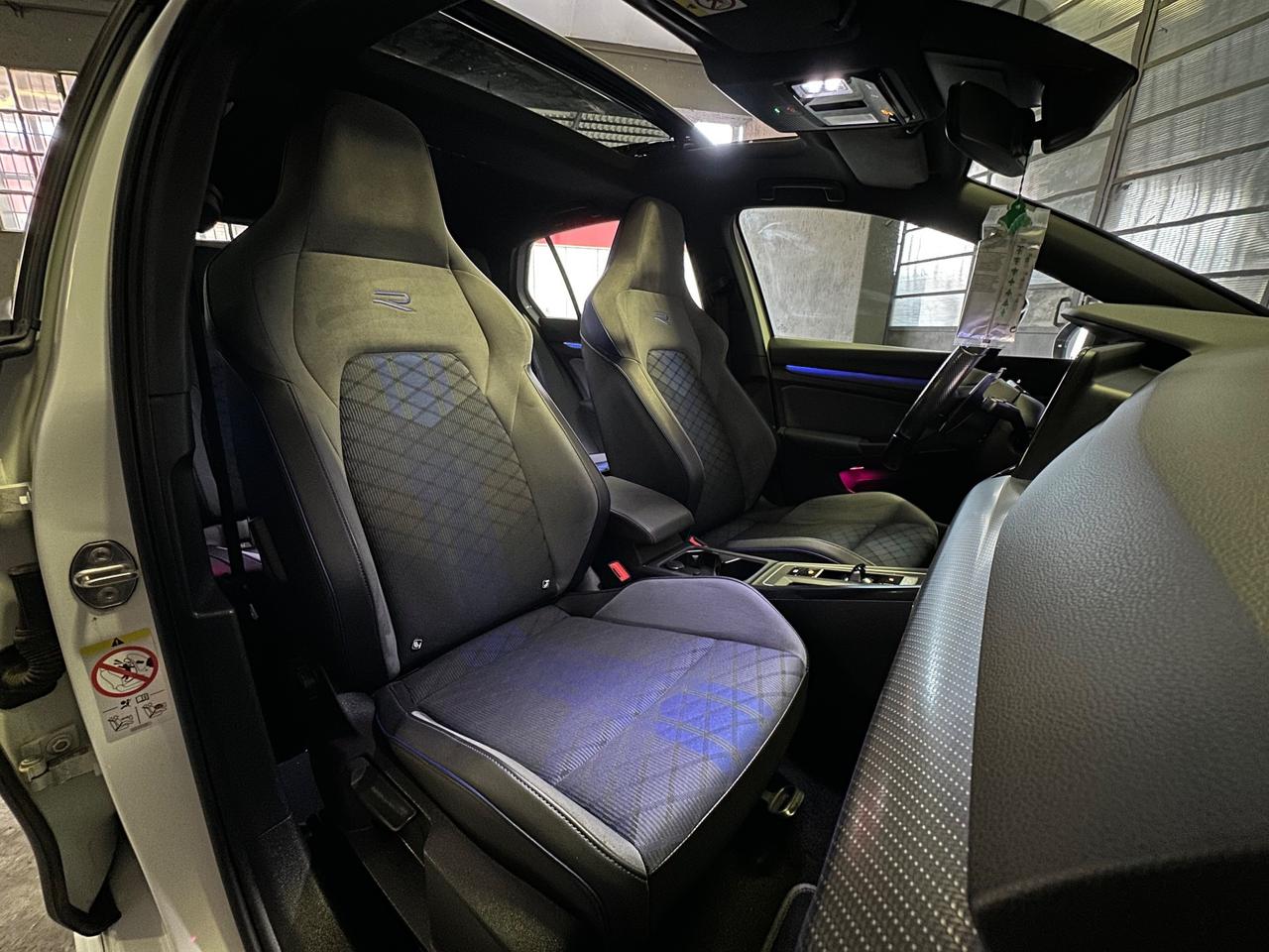 Volkswagen Golf 2.0 TSI R DSG 4Motion