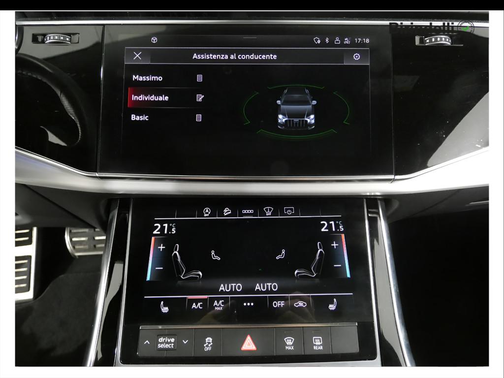 AUDI Q8 - Q8 50 TDI 286 CV quattro tiptronic Sport