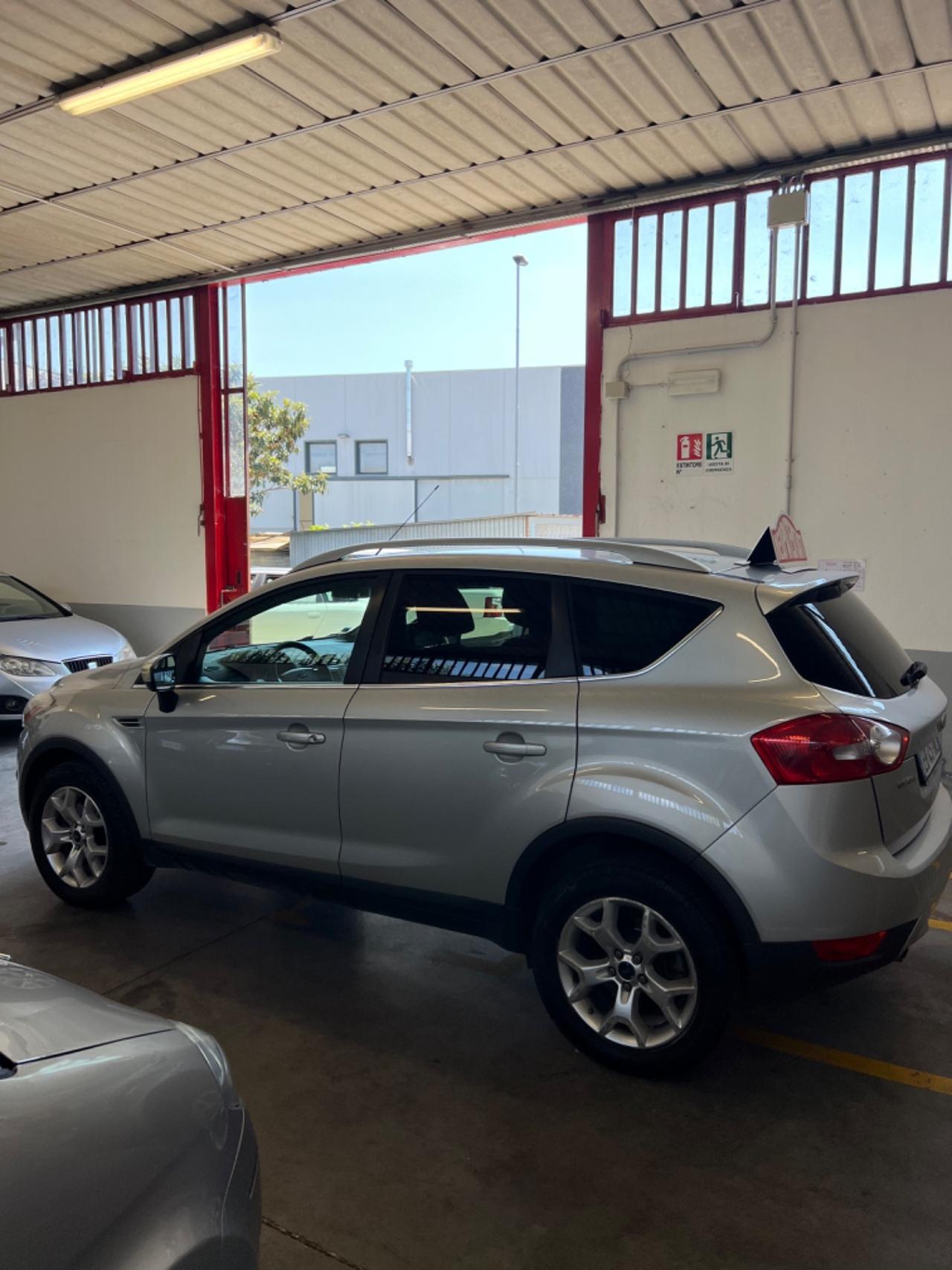 Ford Kuga 2.0 TDCi 136 CV 2WD Titanium DPF