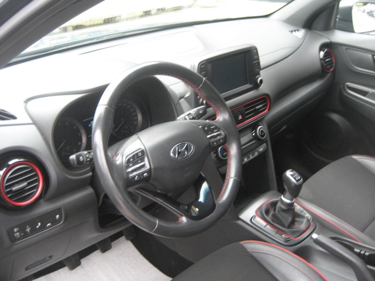 Hyundai Kona 1.0 T-GDI Xpossible