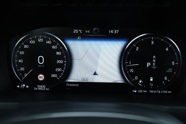 VOLVO XC90 B5 (d) AWD Geartronic 7 posti Inscription 4x4