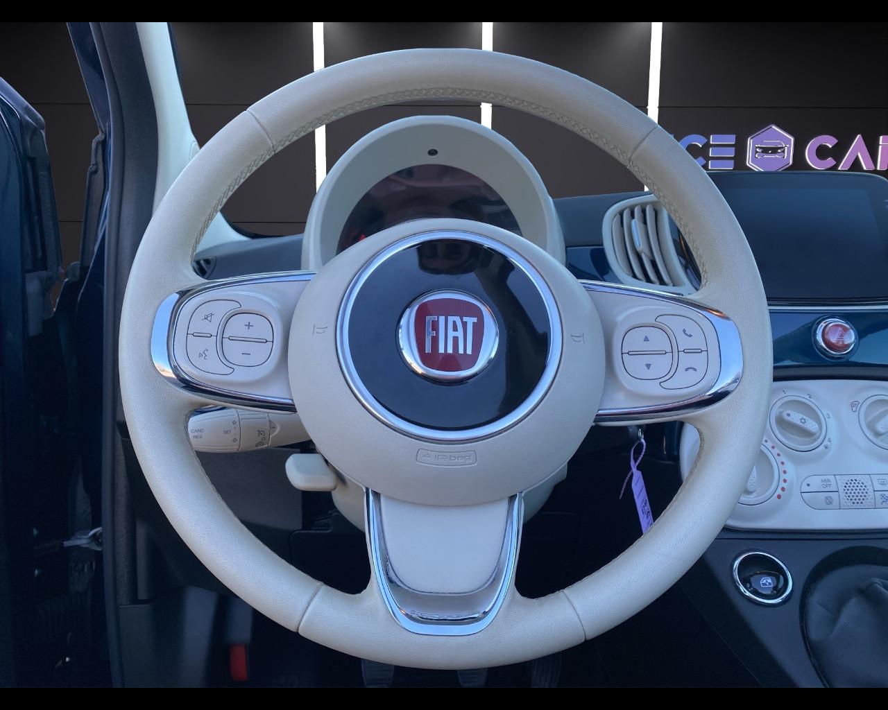 FIAT 500 C 1.0 Hybrid Lounge