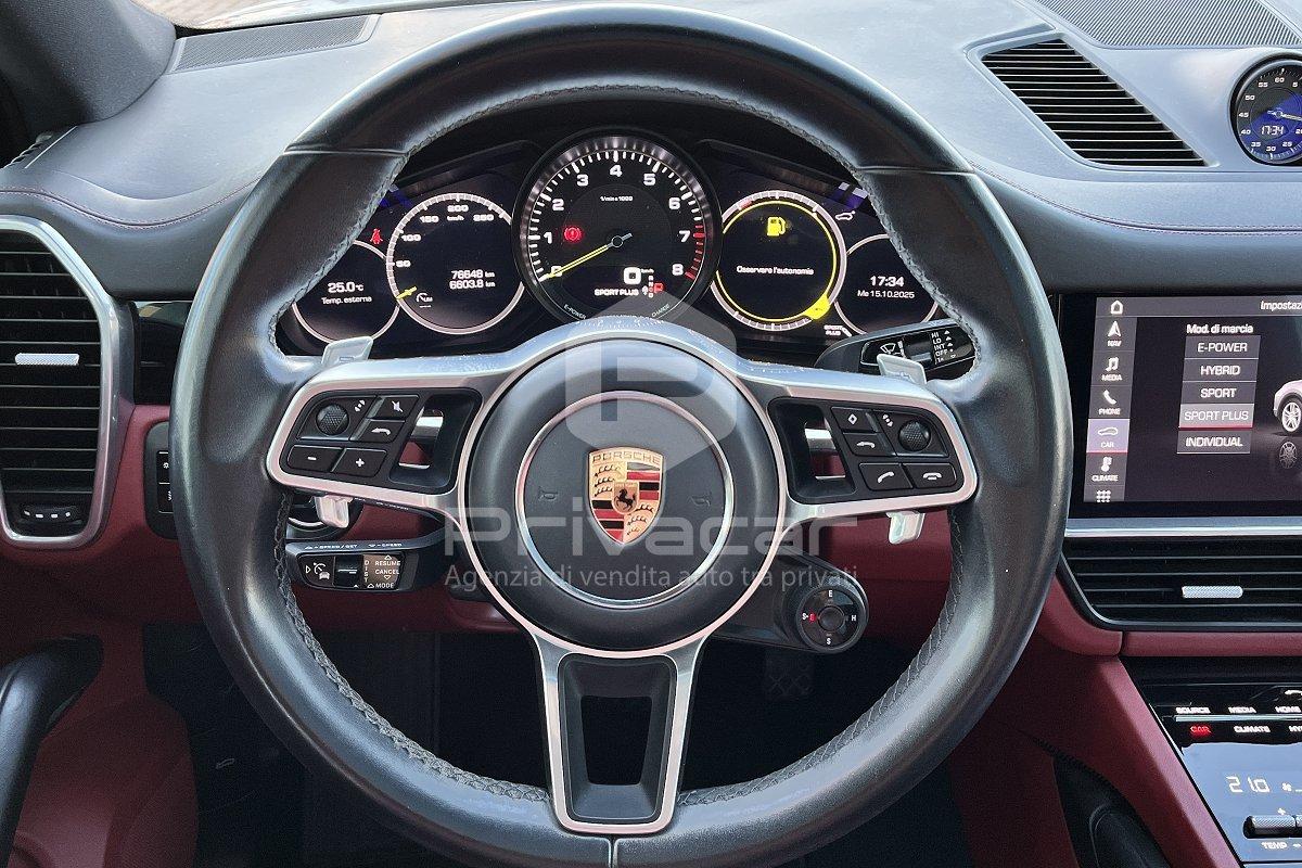 PORSCHE Cayenne Coupé 3.0 V6 E-Hybrid