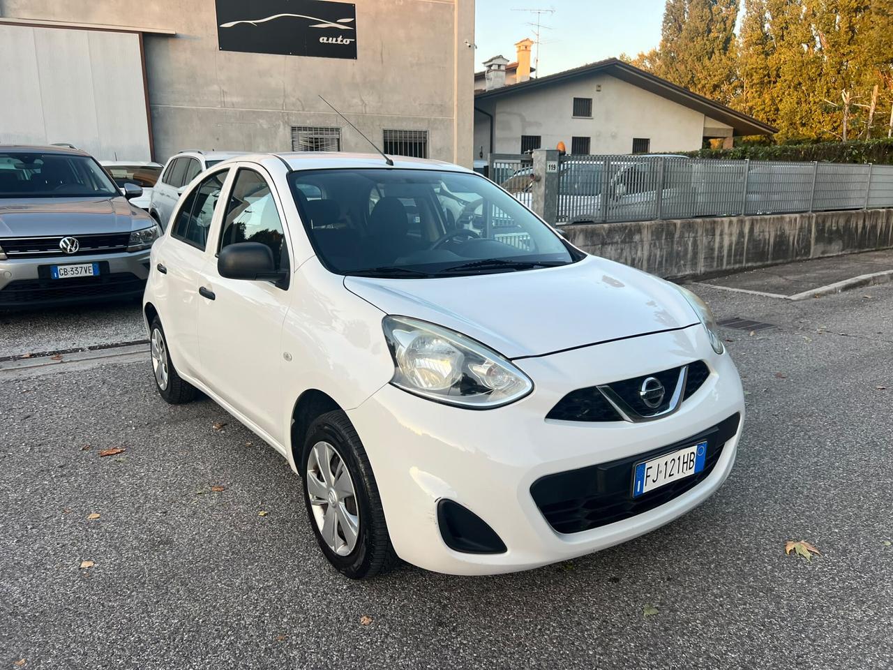 Nissan micra 1.2 benzina 80 cv 5 porte