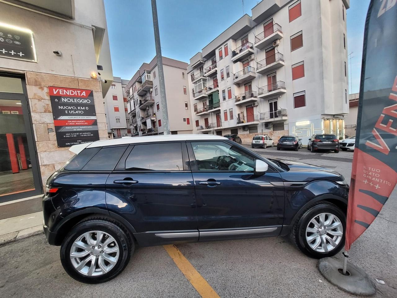 Land Rover RR Evoque 2.2 TD4 Prestige * 2015 * Bicolore blu tetto bianco * Garantita 12 Mesi