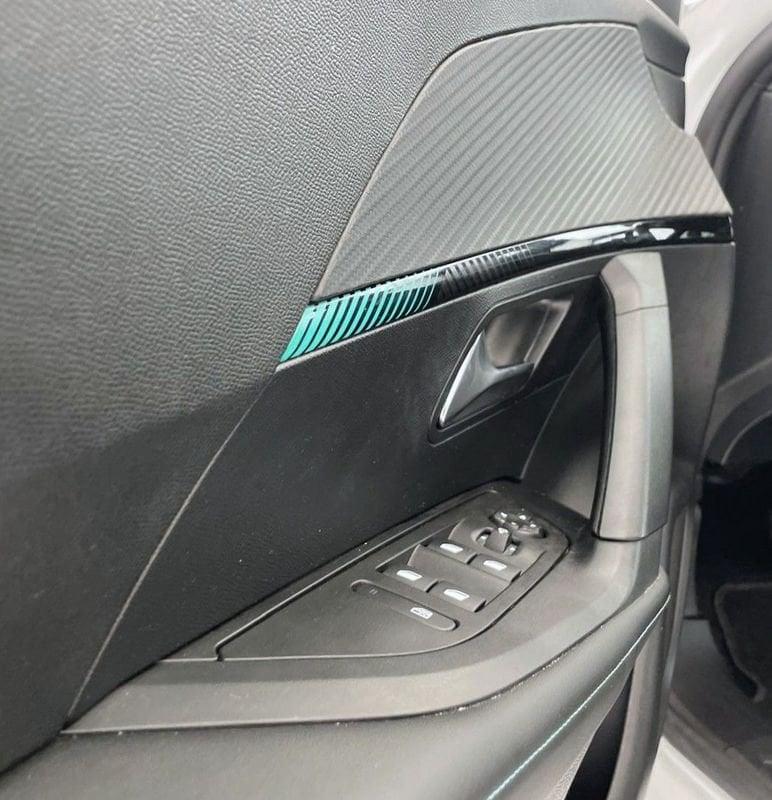 Peugeot 2008 2008 BlueHDi 130 S&S EAT8 Active Pack