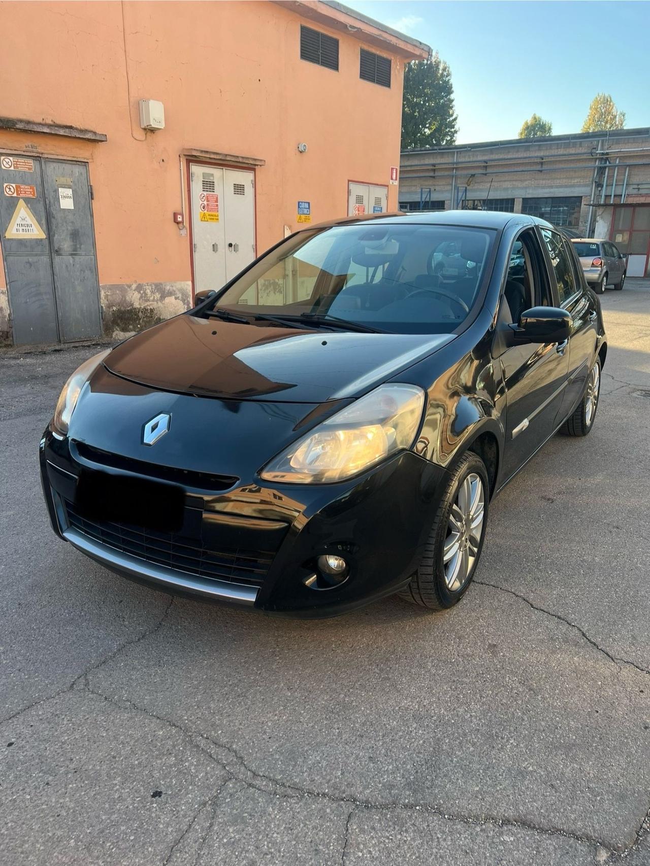 Renault Clio 1.2 16V 5 porte GPL Dynamique