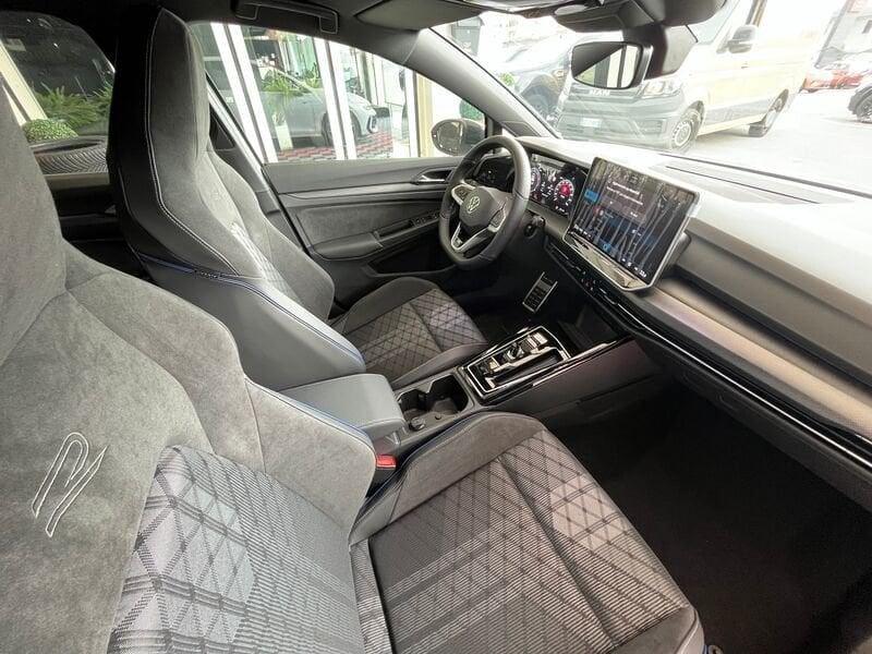 Volkswagen Golf 1.5 etsi R-Line Plus 150cv dsg
